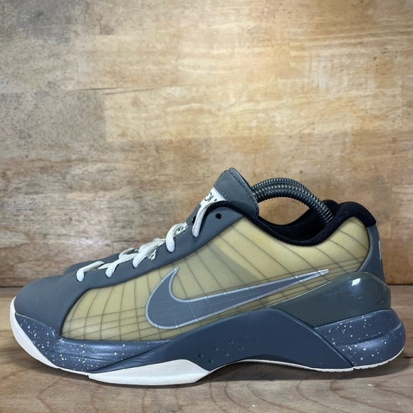 Nike Hyperdunk Low 2009 Limited Edition Mens Size 8.5 Basketball Shoes Gray - Picture 3 of 8